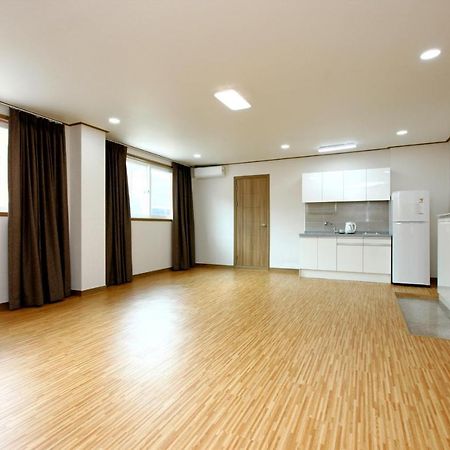 Traum Hotel & Condo Gapyeong Ngoại thất bức ảnh