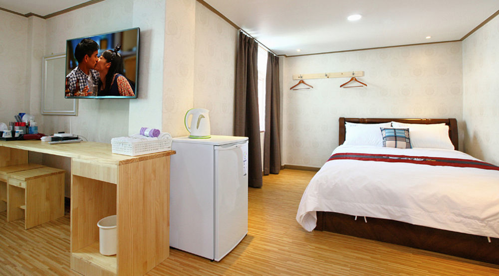 Traum Hotel & Condo Gapyeong Ngoại thất bức ảnh