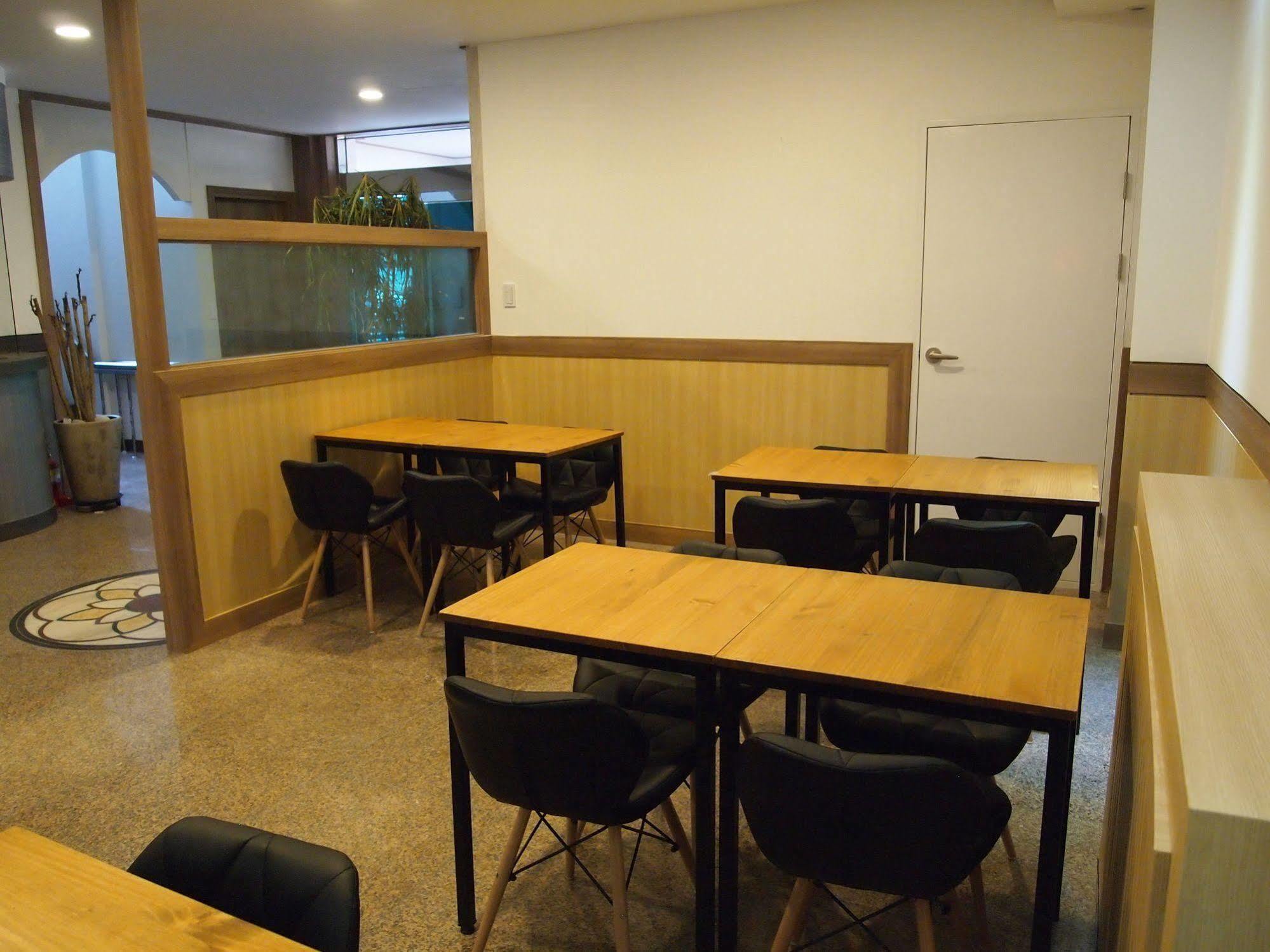 Traum Hotel & Condo Gapyeong Ngoại thất bức ảnh