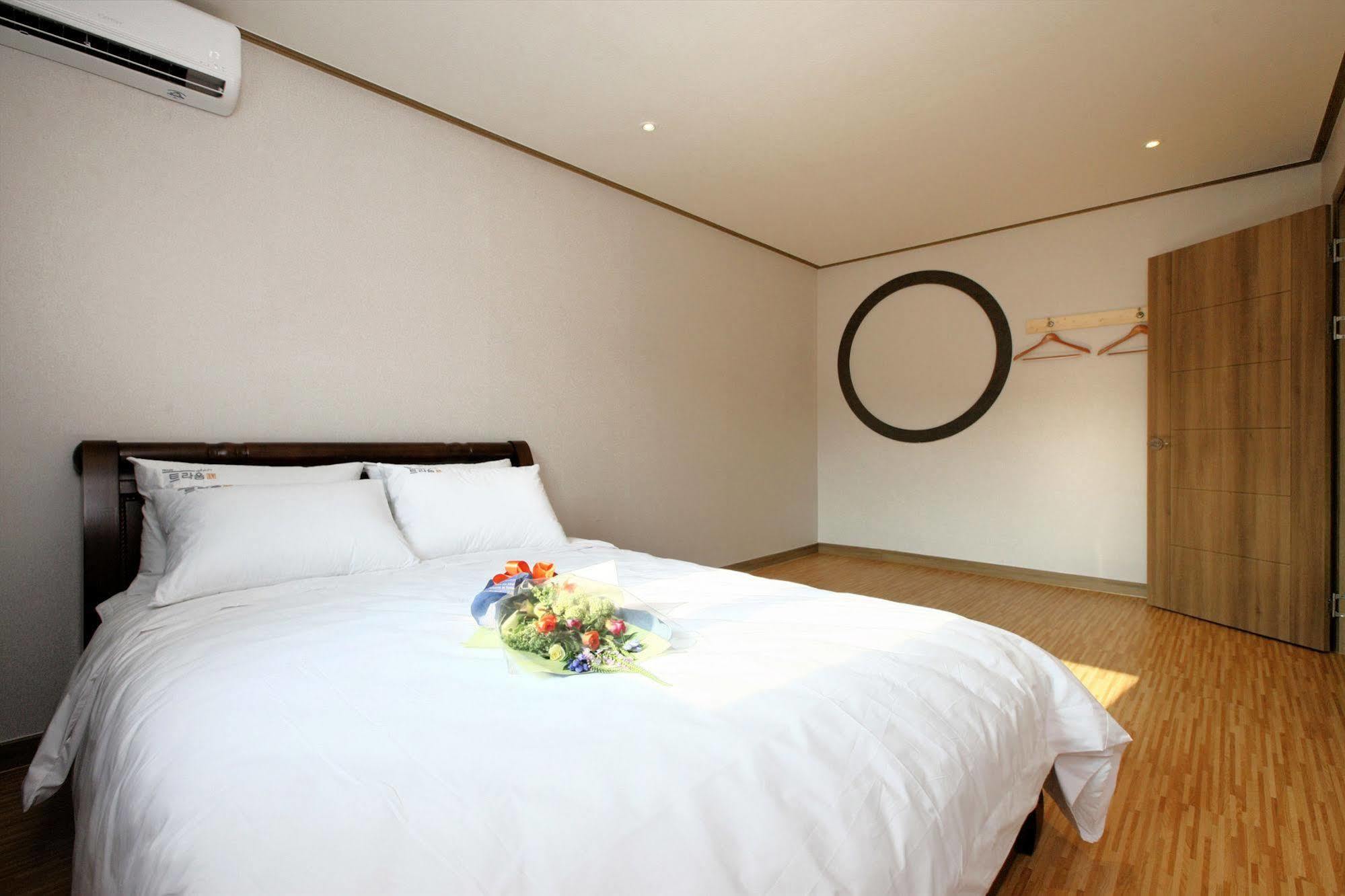 Traum Hotel & Condo Gapyeong Ngoại thất bức ảnh